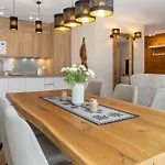 405 Zakopianski Z Tarasem Sauna & Jacuzzi & Silownia & Plac Zabaw 아파트 자코파네