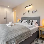 405 Zakopianski Z Tarasem Sauna & Jacuzzi & Silownia & Plac Zabaw 자코파네