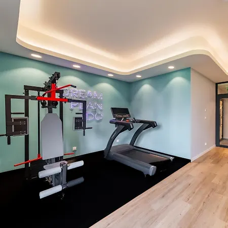 Z Tarasem 405 Sauna & Jacuzzi Apartment *